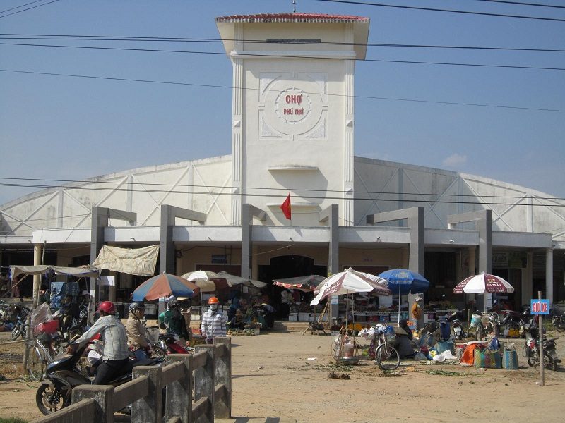 Chợ Phú Thứ 